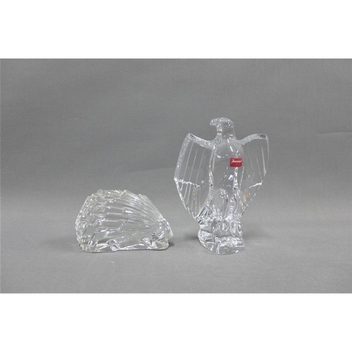 103 - Baccarat glass eagle and a Baccarat glass hedgehog, tallest 17 cm, (2)