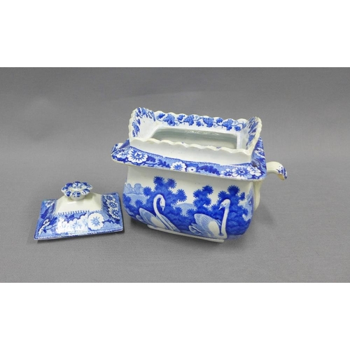 118 - Stone China blue and white transfer printed Swans pattern sugar box and cover, 14cm