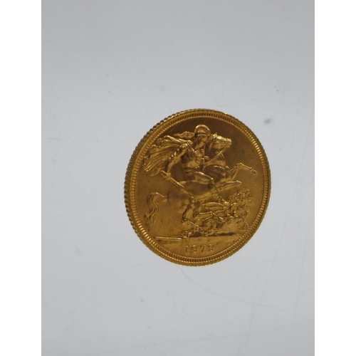 71 - Queen Elizabeth II, 1979 full gold sovereign