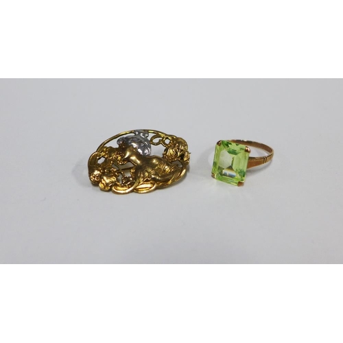 78 - 9ct gold Art Nouveau style brooch, 3cm wide and a 9ct gold cocktail ring, UK ring size N (2)