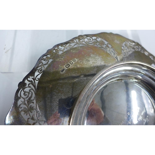 367 - George VI silver bowl, London 1936, with foliate pierced rim and pedestal foot, 26cm diameter