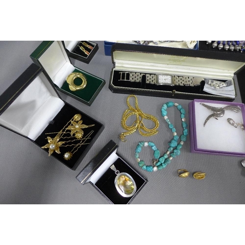 373 - A quantity of modern silver and costume jewellery, silver plated flatware, etc (a lot)