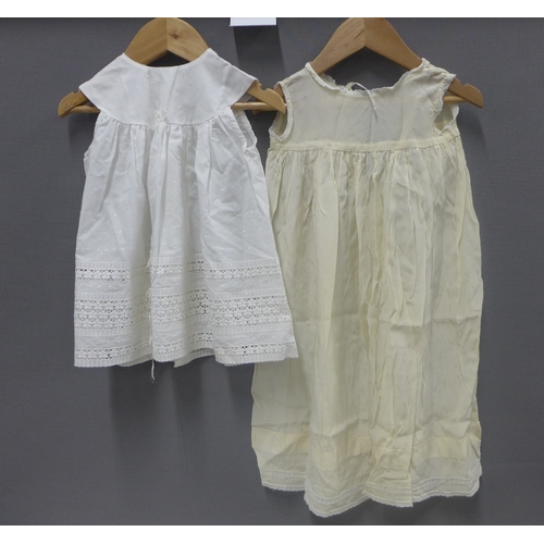 413 - Collection of early 20th century child's clothing (5)