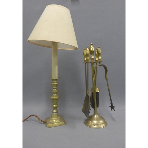 414 - Brass fire side companion set and a brass table lamp with shade (2)