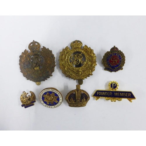 67 - WWI medal trio awarded to 278848 Sapr. A. Sinclair RE. and a dog tag, another WWI Victory medal and ... 