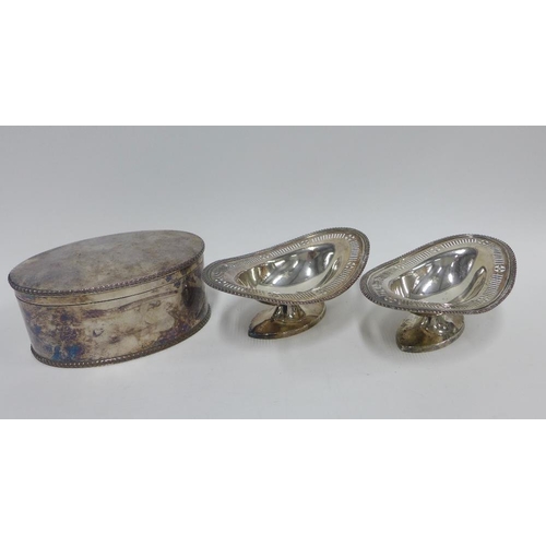 79 - Pair of 19th century Epns sweetmeat baskets and a silver plated oval box with a hinged lid, 17cm lon... 