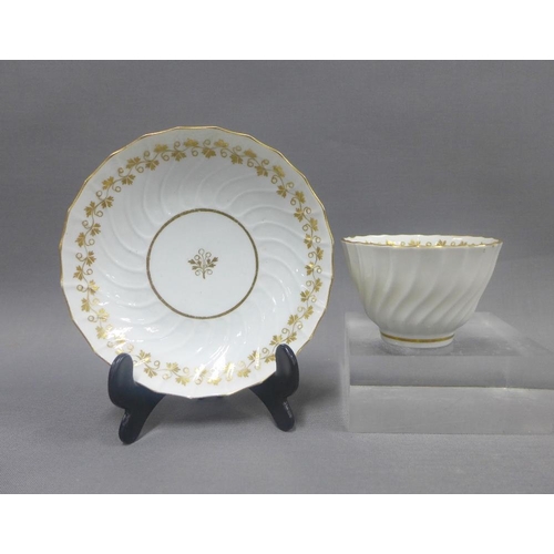 88 - Twelve Barr Worcester fluted tea bowls and saucers, white glazed with gilt rims and borders, (12)