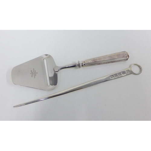 35 - Scottish silver meat skewer, Hamilton & Inches, Edinburgh 1977 and a Mappin & Webb silver handled ch... 