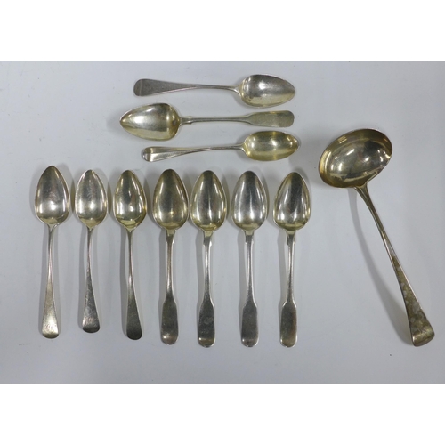 75a - Various 19th century and later silver teaspoons and a silver sauce ladle (11)