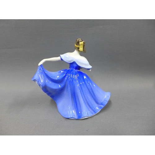 85 - Royal doulton porcelain figure Elaine HN3124, 10cm