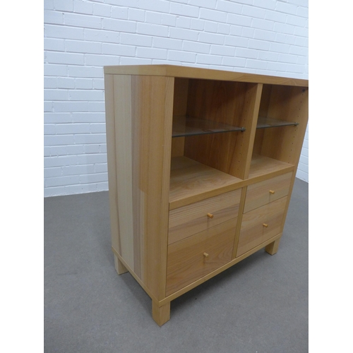 232 - Modern TRABY cabinet. 90 x 80 x 40cm