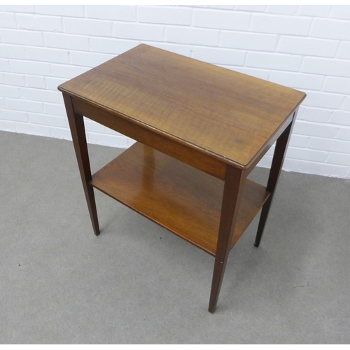 252 - Mahogany side table. 71 x 61 x 39cm