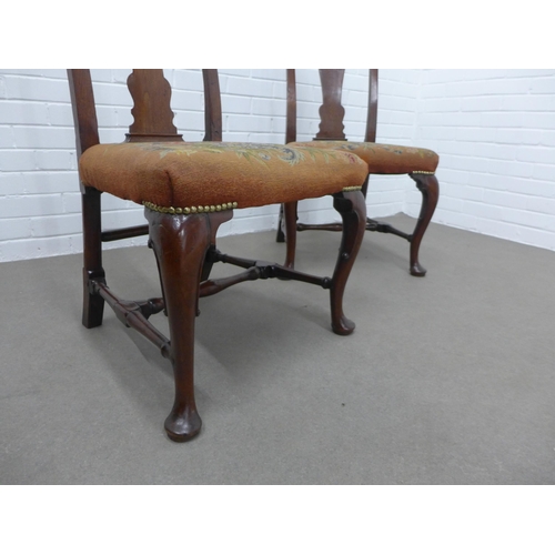 255 - Pair of mahogany Queen Anne style chairs. 101 x 54 x 40cm (2)