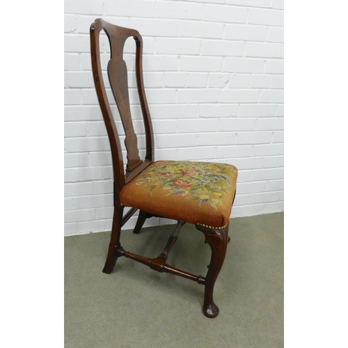 255 - Pair of mahogany Queen Anne style chairs. 101 x 54 x 40cm (2)