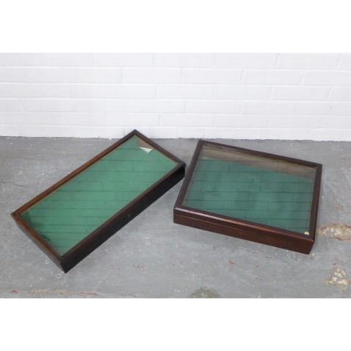 292 - Two glazed tabletop display cases, 50 x 38 and 61 x 30cm (2)