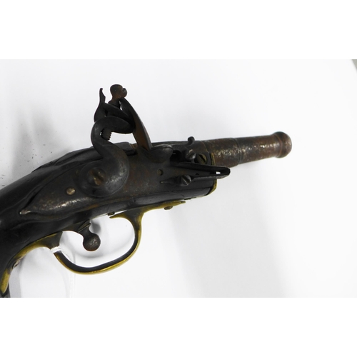 318 - 19th century pocket pistol, flintlock with a 4