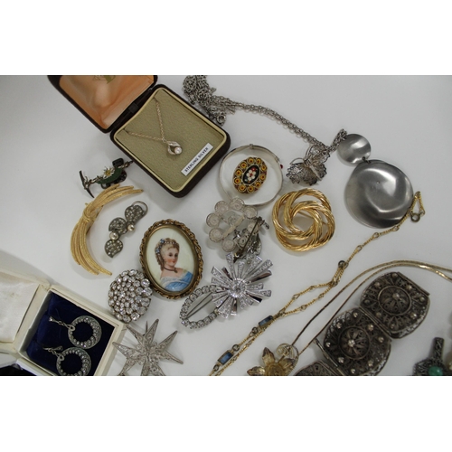 51 - Collection of silver and costume jewellery, some vintage, some later (a lot)