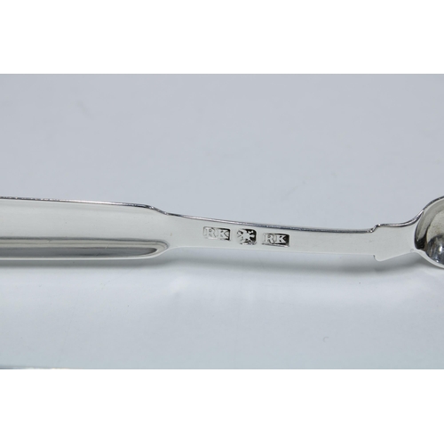 84 - Scottish provincial silver sugar tongs, fiddle pattern with long concave arms, circa 1825 by Robert ... 