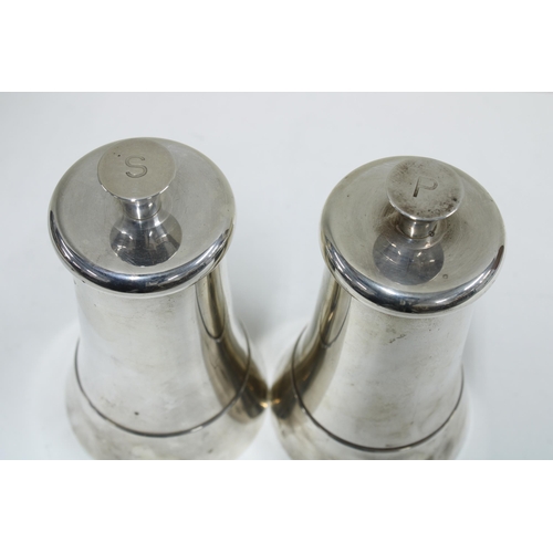 96 - Christofle silver plated salt and pepper grinders, 13cm (2)