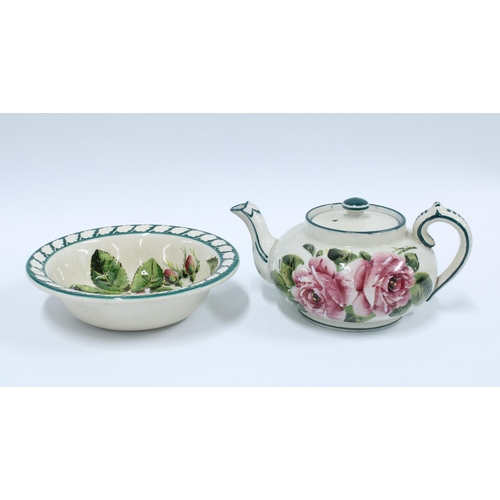 125 - Wemyss Ware cabbage rose teapot and a Wemyss bowl (2) 20cm.