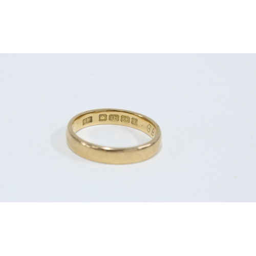 21 - 18ct gold wedding band