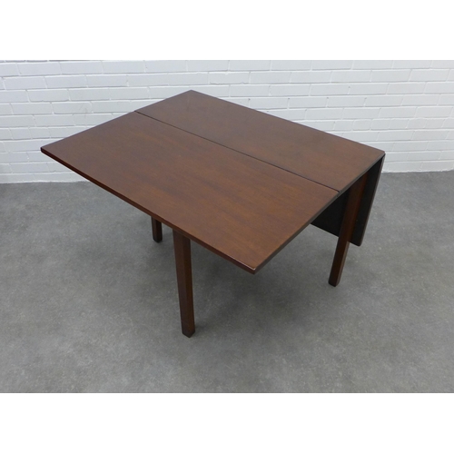 214 - Late 19th century mahogany drop leaf table. 72 x 128 x 98cm.