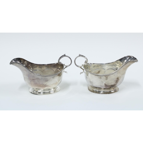 24 - Pair of George V silver sauce boats, Birmingham 1923 & 1925 (2)