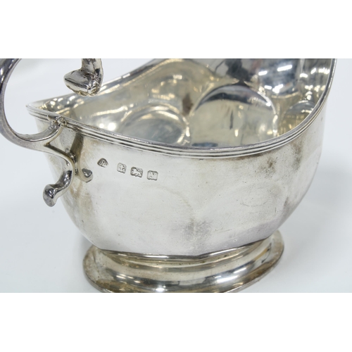 24 - Pair of George V silver sauce boats, Birmingham 1923 & 1925 (2)