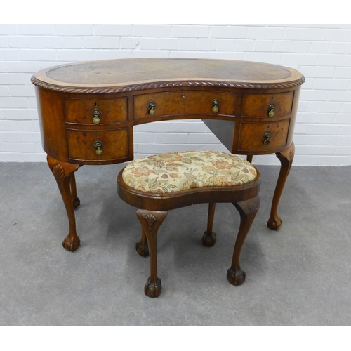 281 - Walnut kidney shaped desk / dressing table matching  and stool. 77 x 121 x 58cm. (2)