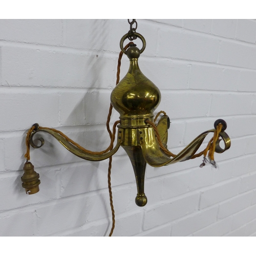 324 - Early 20th century brass light fitting. 33 x 36cm.