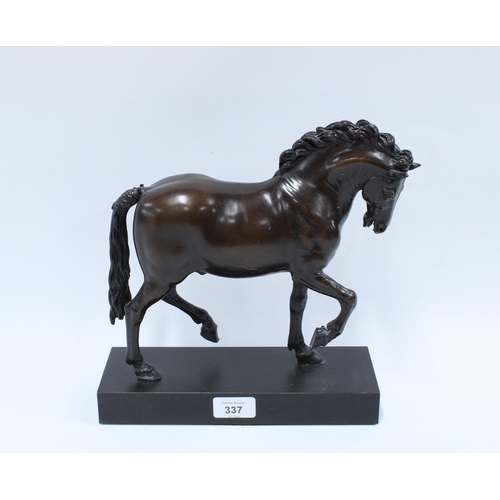 337 - After Giambologna an MMA bronze patinated resin horse, on rectangular plinth, dated 1984, 26 x 28cm