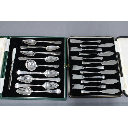 346 - Hamilton & Inches Epns and mother of pearl handle fruit knives and forks in a mahogany canteen box, ... 