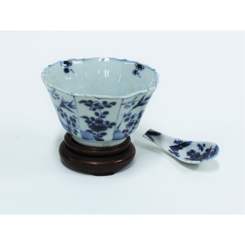 448 - Chinese blue and white fluted tea bowl with long Eliza type figures together with a Chinese blue and... 