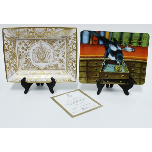 456 - Royal Worcester Ltd Ed tray to commemorate QEII Golden Jubilee, boxed with certificate No869 / 1000 ... 