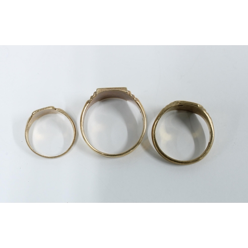 54 - Two Gents 9ct gold signet rings and a 9ct gold pinky ring (3)