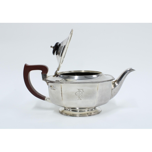 68 - George VI silver three piece teaset, Sheffield 1939 (3)