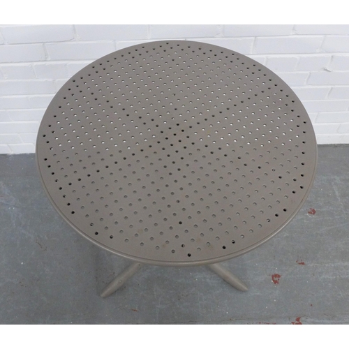 211 - Italian Nardi grey fibreglass table, 76 x 61cm.