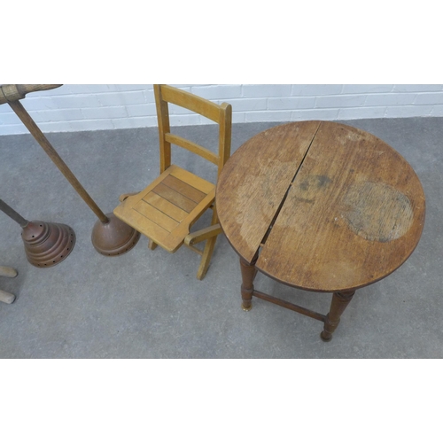 248 - Mixed lot with three vintage clothes washing dolly's, child's folding chair and a table with circula... 