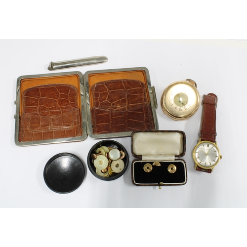 28 - Waltham gold plated half hunter pocket watch, Gents Caravelle wrist watch, set of three 9ct gold shi... 