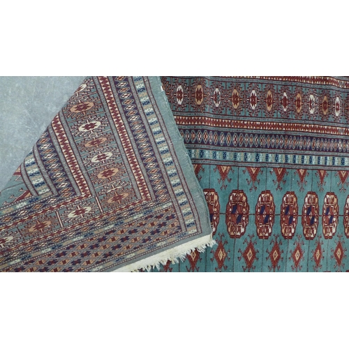 283 - Eastern rug, 172 x 118cm