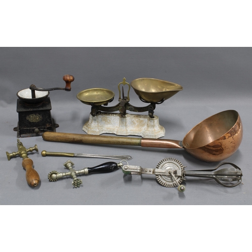 287 - Quantity of vintage kitchenalia to include a copper pan, coffee grinder, shortbread mould, etc (a lo... 