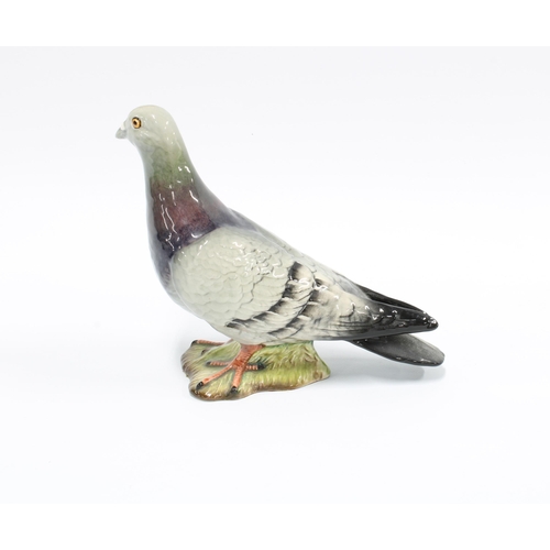 320 - Beswick pigeon, model No 1383, 14.5cm high