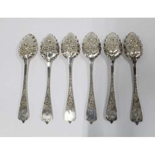 24 - Set of six Victorian silver gilt berry teaspoons, London 1871 (6)