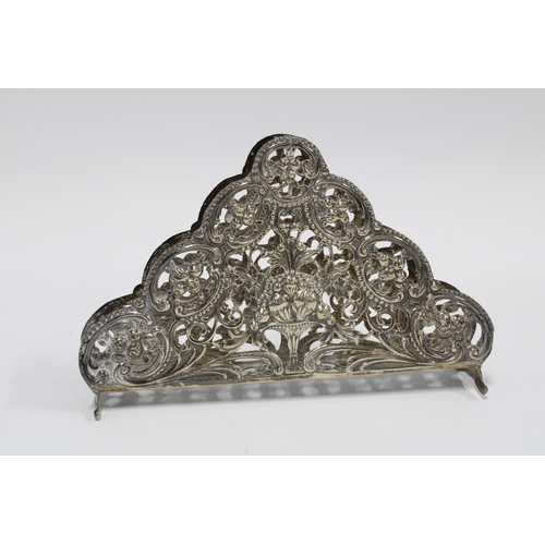 32 - Continental silver letter rack, stamped 800, 19cm long