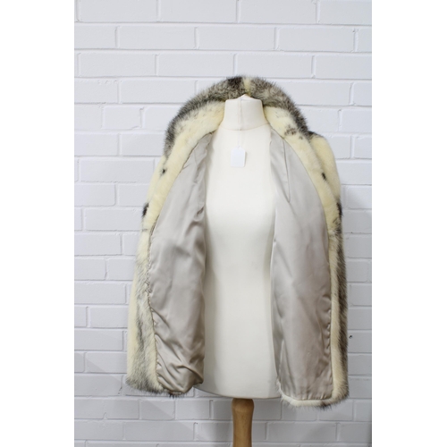 397 - Mink fur jacket with bracelet length sleeves