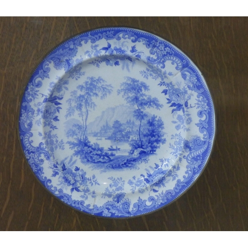 440 - Davenport transfer printed blue and white plate, in a glazed oak frame