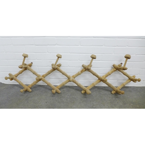 459 - Early 20th century French wooden rack, expanding action,  58 x 27cm closed