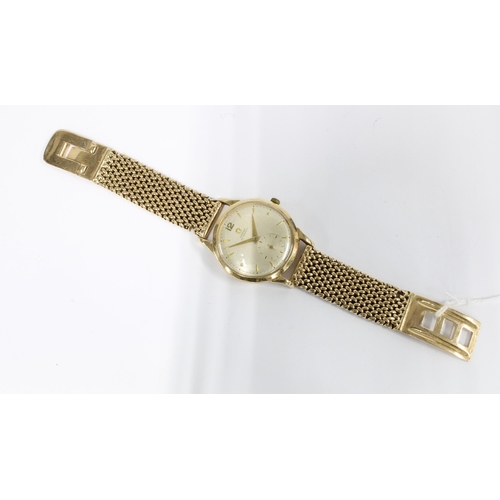 73 - Gents vintage 9ct gold Omega Automatic wristwatch, champagne dial with Arabic numeral at 12 and bato... 