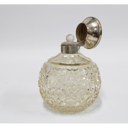 75 - George V silver mounted & hobnail glass scent bottle, Birmingham 1923, with internal glass stopper a... 