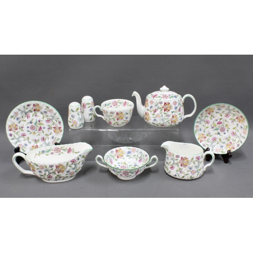 102 - Mintons Haddon Hall table wares (a lot)